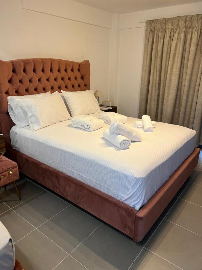 Airport Luxury Stay Artemida  Esterno foto