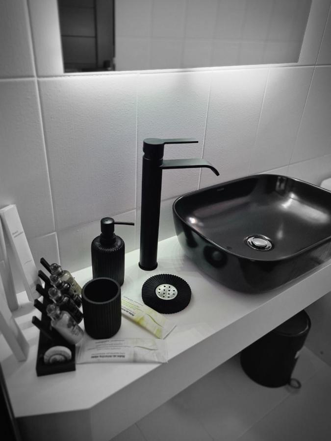 Airport Luxury Stay Artemida  Esterno foto